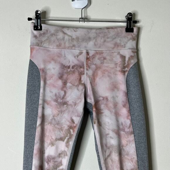 Athleta Girl Spliced Chit Chat Capri Leggings Gray Pink Girls Large 12 - Picture 3 of 13